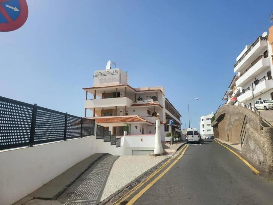 Apartament Vista Mar Y Piscina Climatizada Arona  Zewnętrze zdjęcie